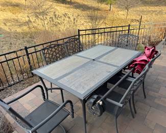 Patio table and 4 chairs 