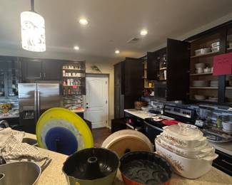 So much kitchen stuff!