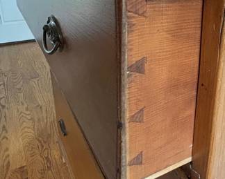 Joinery Detail of 3 Drawer Chest