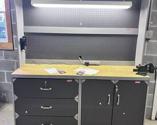 Lighted/Locking Coleman Work Bench