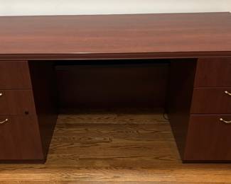 Large Executive Desk