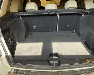 27		2011 Mercedes Benz GLK 350 - 1 owner - 4 doorwagon sport Utility Vehicle - 3.5 L V6 Rear wheel drive - 114,255 miles - garage kept - Serviced at Ceentennial Imports - Available for Silent bids only - to be open on Jan 19th at noon - 
Vin: WDCGG5GBXBF530422
