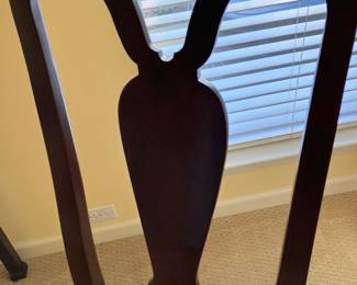 20	- $360	Henredon Mahogany Desk with chair 46W X 23D X 29H 