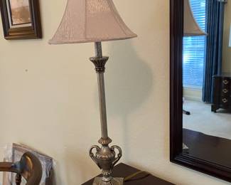9	$50.00	Pair of stick lamps   31H
