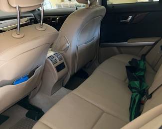 27		2011 Mercedes Benz GLK 350 - 1 owner - 4 doorwagon sport Utility Vehicle - 3.5 L V6 Rear wheel drive - 114,255 miles - garage kept - Serviced at Ceentennial Imports -Available for Silent bids only - to be open on Jan 19th at noon - 
Vin: WDCGG5GBXBF530422
