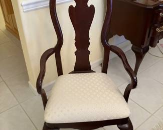 13		$700 - Thomasville Oval Queen Ann style table and 2 -  20" leaves with 6 highback chairs (2 with arms)
