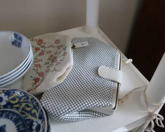more  vintage  purses
