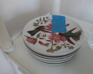 plate  set  with  birds