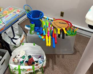 Children’s sports items 