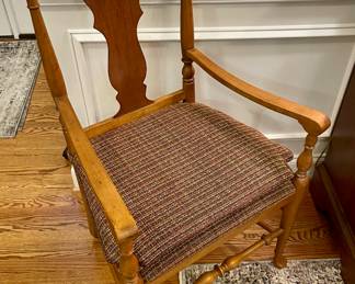 DREXEL DINGING TABLE, 8-CHAIRS, 2-LEAVES, PADS