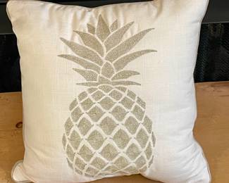 PINEAPPLE PILLOW
