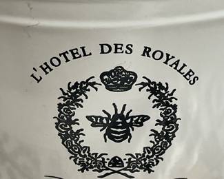 2-GALLON ENAME BUCKET WITH BALE HANDLE