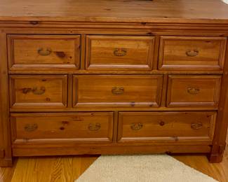 LANE DRESSER