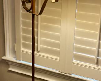 ADJUSTABLE WROUGHT IRON FLOOR LAMP