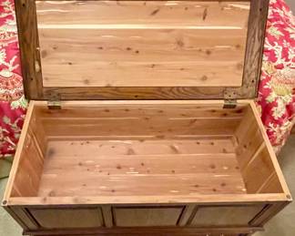 OAK CEDAR-LINED CHEST WITH DRAWER