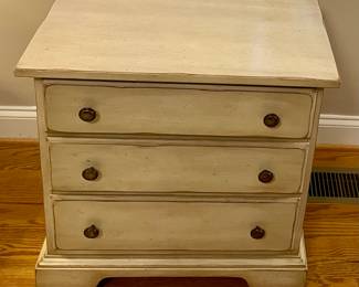 KNOB CREEK NIGHTSTAND