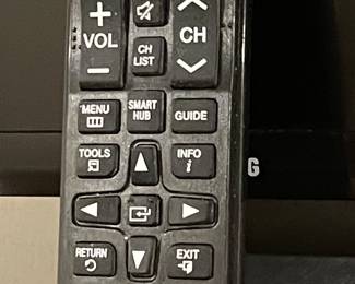SAMSUNG TV W/REMOTE #2