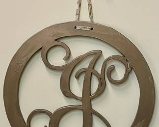 WALL/DOOR MONOGRAM "J"