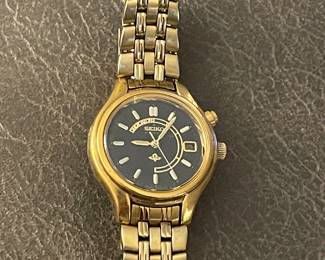 SEIKO KINETIC WRIST WATCH