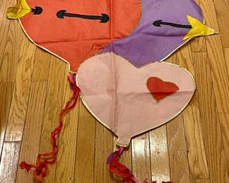 VALENTINE HEARTS DIMENSIONAL FLAG