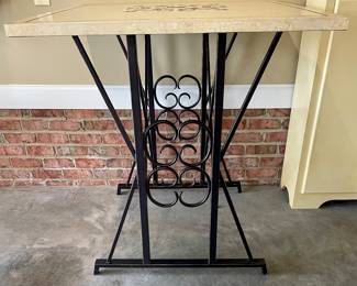 BARSTOOL HEIGHT TABLE
