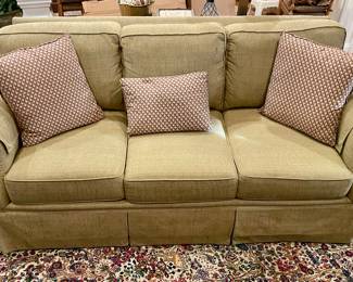 BEAUTIFUL, COMFY SOFA BY MASTERFIELD FURNITURE, ACCENT PILLOWS