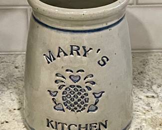 "MARY'S KITCHEN" POTTERY CROCK