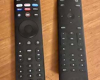 VIZIO TV WITH REMOTE