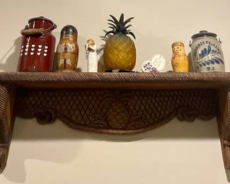 "PINEAPPLE" SHELF