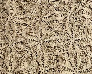 INTRICATE LACE TABLE CLOTH