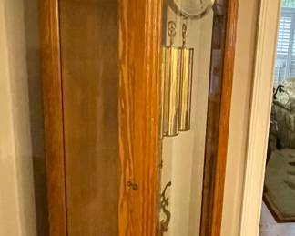 STUNNING GRANDFATHER "NEW ENGLAND CLOCK" WITH HAND-CRAFTED OAK CABINET