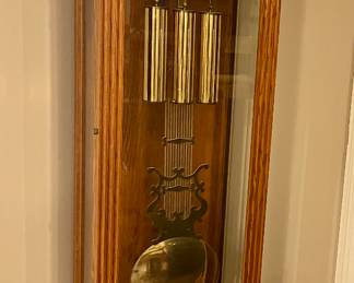 STUNNING GRANDFATHER "NEW ENGLAND CLOCK" WITH HAND-CRAFTED OAK CABINET