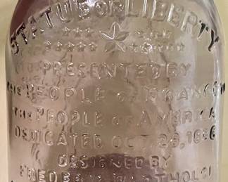 STATUE OF LIBERTY  AMBER BOTTLE