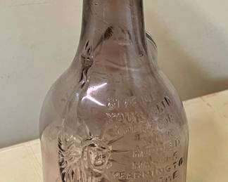 STATUE OF LIBERTY  AMBER BOTTLE