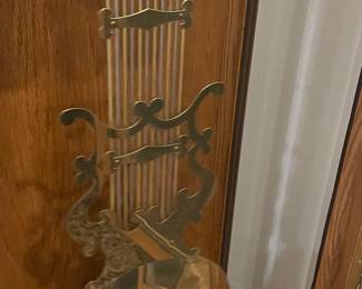 STUNNING GRANDFATHER "NEW ENGLAND CLOCK" WITH HAND-CRAFTED OAK CABINET