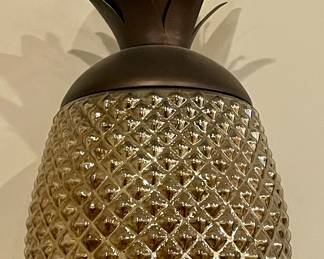 PINEAPPLE DECANTER