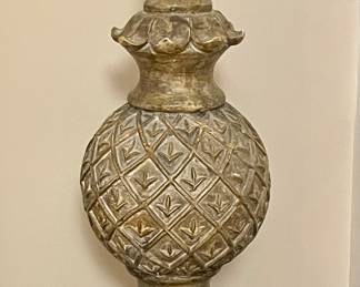 LARGE DECORATIVE FINIAL 