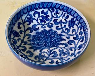 BLUE/WHITE BOWL