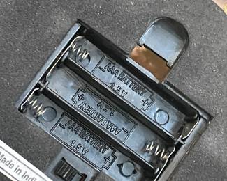 LIGHTED ARTICHOKE LAMP