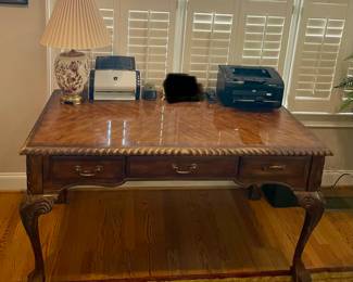 EXECUTIVE DESK