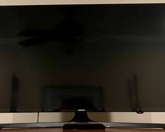 SAMSUNG TV W/REMOTE #2