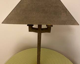 METAL/BRASS LAMP