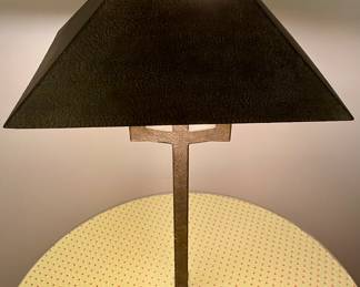 METAL/BRASS LAMP
