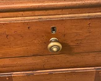 BEAUTIFUL DREXEL CORNER CABINET