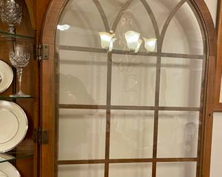 BEAUTIFUL DREXEL CORNER CABINET