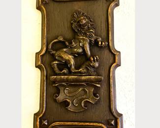 Hollywood Regency wooden lion crest plaque