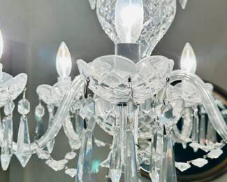 Close up of the lovely chandelier