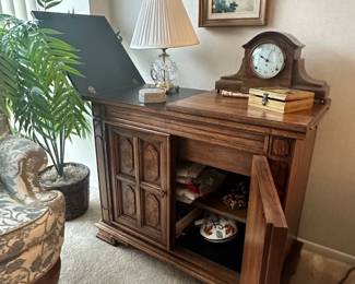 Thomasville furniture, well cared for and well maintained