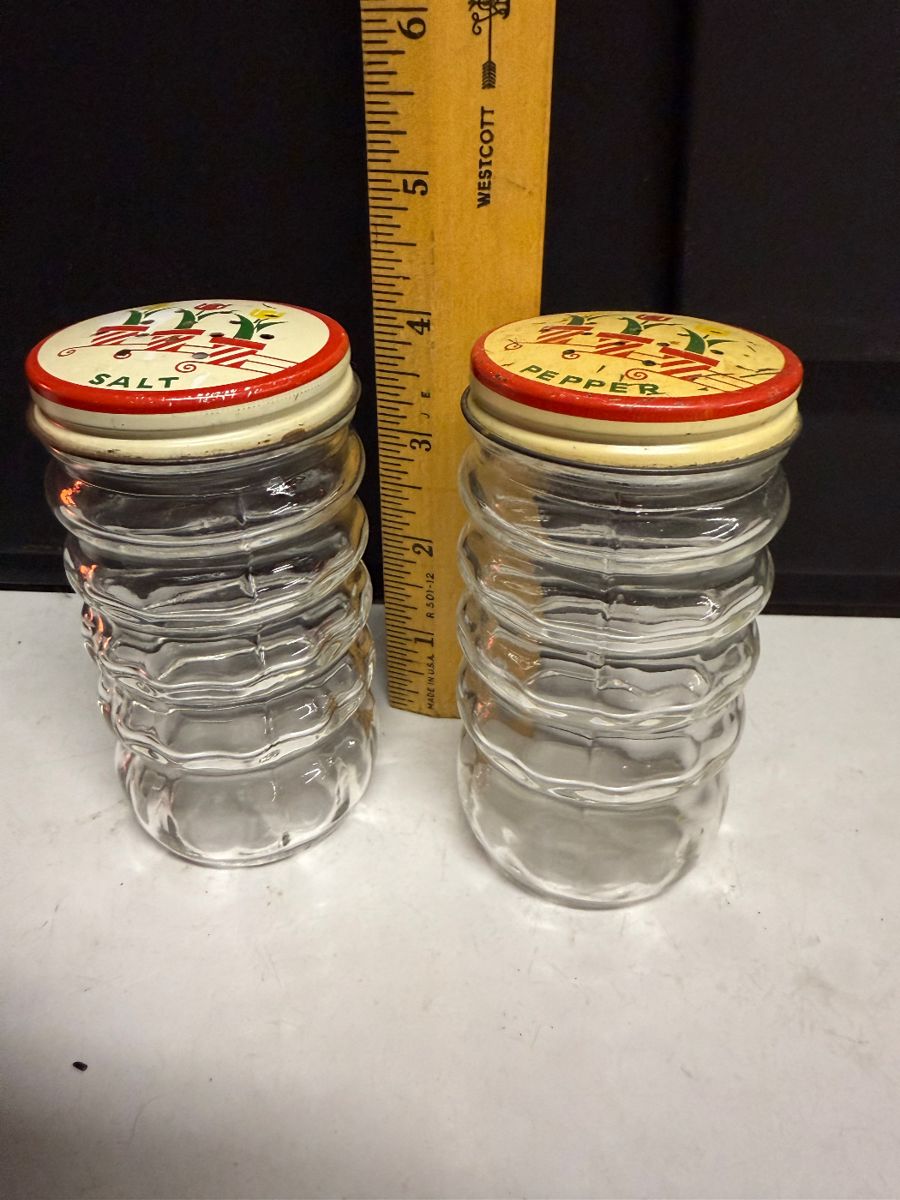 Anchor Hocking Tulip Salta and Pepper Shakers $20.00