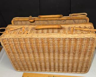 Wicker Picnic Basket $8.00